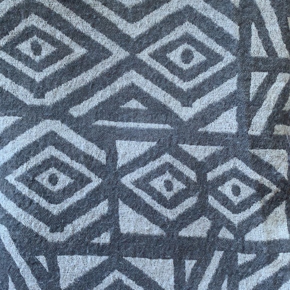 Wilfred Wool Blanket Scarf - Picture 3 of 4